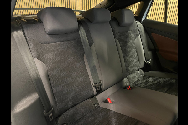 Volkswagen ID.5 Pro 77 kWh|95%SOH|204PK|ACC|APPLE CARPLAY/ANDROID AUTO|STOELVERWARMING|NAVIGATIE|NL-AUTO|NAP|1e EIGENAAR|