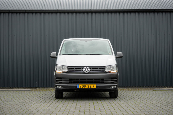 Volkswagen Transporter T6 2.0 TDI L1H1 | 150 PK | Automaat | Carplay | Cruise | PDC | Trekhaak