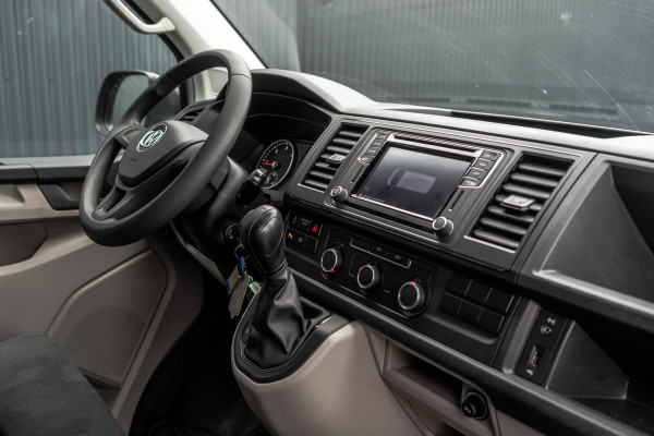 Volkswagen Transporter T6 2.0 TDI L1H1 | 150 PK | Automaat | Carplay | Cruise | PDC | Trekhaak