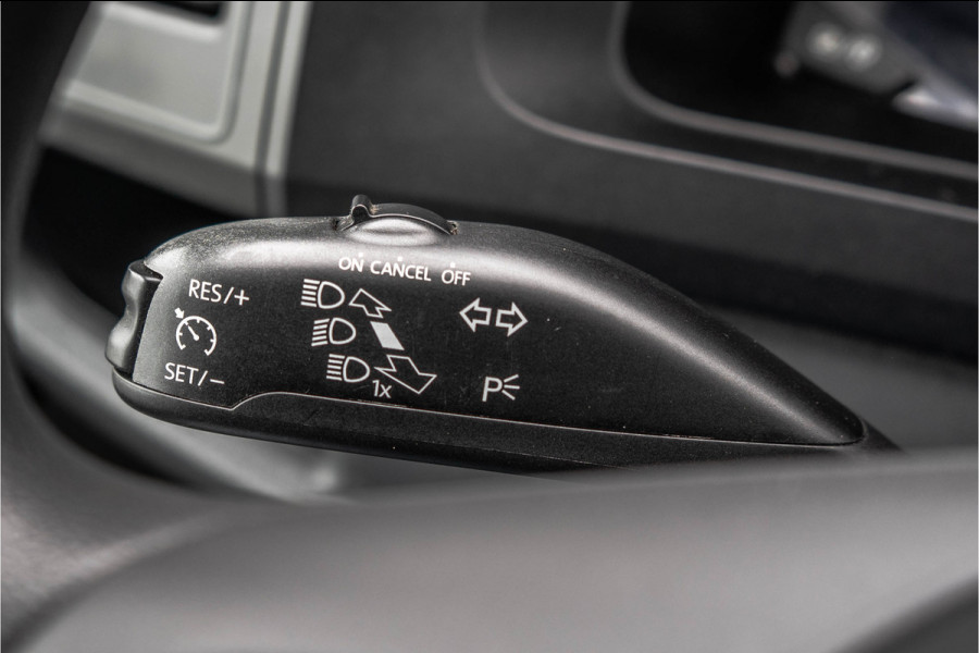 Volkswagen Transporter T6 2.0 TDI L1H1 | 150 PK | Automaat | Carplay | Cruise | PDC | Trekhaak