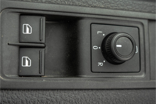 Volkswagen Transporter T6 2.0 TDI L1H1 | 150 PK | Automaat | Carplay | Cruise | PDC | Trekhaak