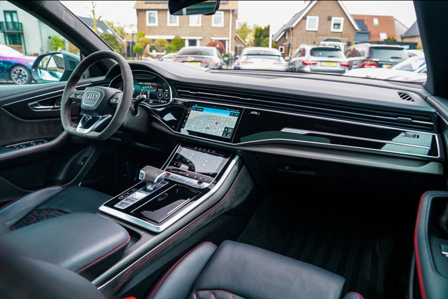 Audi RSQ8 4.0 TFSI RS Q8 Quattro | Massage | Carbon | Alcantara | Stoelkoeling/verwarming | Bang&Olufsen | Memory | 23 inch | NAP