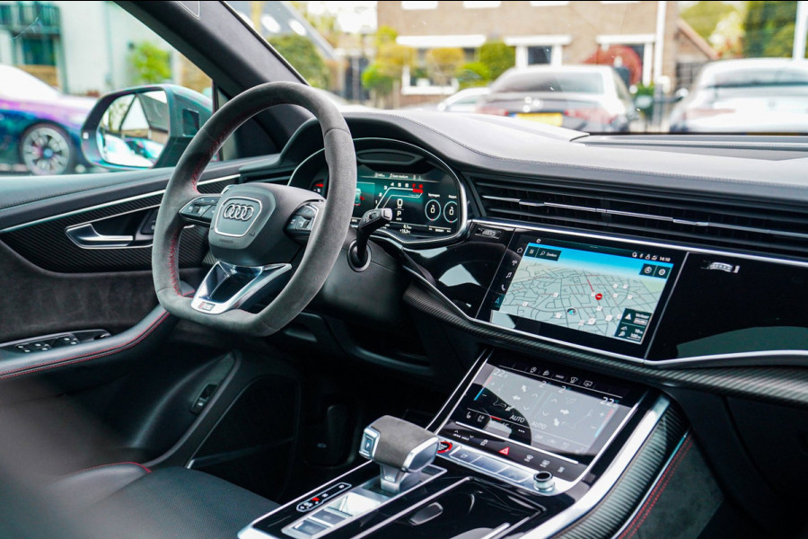 Audi RSQ8 4.0 TFSI RS Q8 Quattro | Massage | Carbon | Alcantara | Stoelkoeling/verwarming | Bang&Olufsen | Memory | 23 inch | NAP