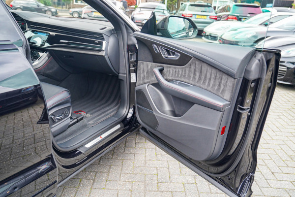Audi RSQ8 4.0 TFSI RS Q8 Quattro | Massage | Carbon | Alcantara | Stoelkoeling/verwarming | Bang&Olufsen | Memory | 23 inch | NAP