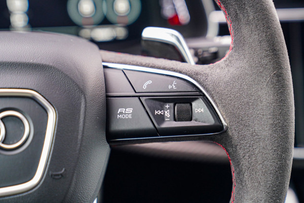 Audi RSQ8 4.0 TFSI RS Q8 Quattro | Massage | Carbon | Alcantara | Stoelkoeling/verwarming | Bang&Olufsen | Memory | 23 inch | NAP