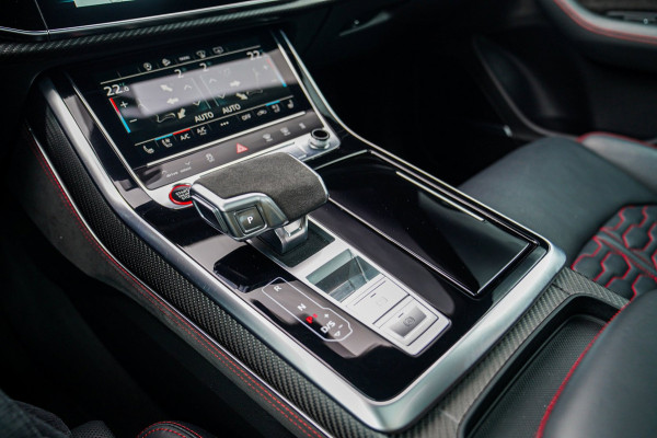 Audi RSQ8 4.0 TFSI RS Q8 Quattro | Massage | Carbon | Alcantara | Stoelkoeling/verwarming | Bang&Olufsen | Memory | 23 inch | NAP