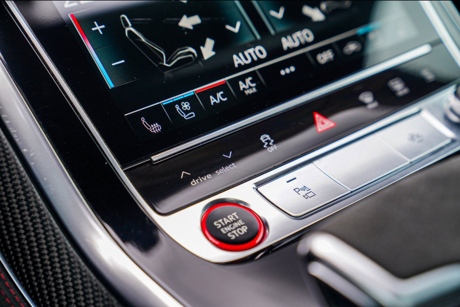 Audi RSQ8 4.0 TFSI RS Q8 Quattro | Massage | Carbon | Alcantara | Stoelkoeling/verwarming | Bang&Olufsen | Memory | 23 inch | NAP