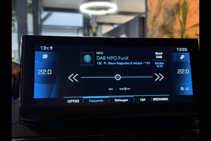 Peugeot 3008 1.2 PureTech Allure Pack Business Garantie Carplay Camera Blindspot Cruise Navi Clima Sfeer Led Dab Keyless Rijklaar