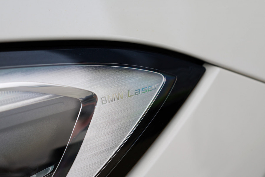 BMW 3-serie 330e Business Edition Plus | BTW | NAP | M-SPORT | LASER | KEYLESS | 360 | LEDER | DEALER ONDH |