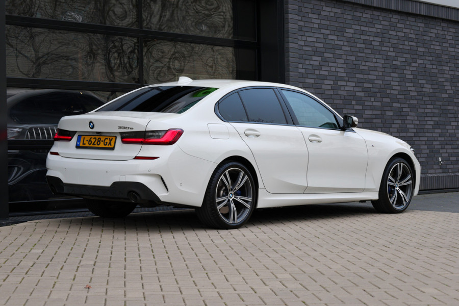 BMW 3-serie 330e Business Edition Plus | BTW | NAP | M-SPORT | LASER | KEYLESS | 360 | LEDER | DEALER ONDH |
