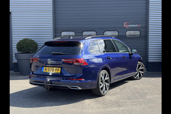 Volkswagen Golf Variant 1.5 eTSI R-Line | Navigatie | Camera | DAB | Trekhaak |