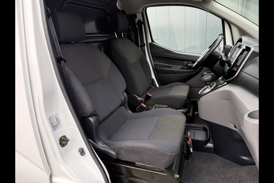 Nissan E-NV200 40 kWh / FULL ELECTRIC / 1e EIG. / 24.371 KM / AIRCO / CRUISE / CAMERA / INRICHTING