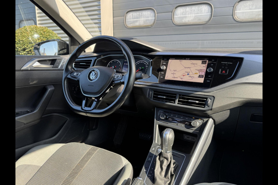 Volkswagen Polo 1.0 TSI Highline | Navigatie | Adaptive Cruise Control | DAB | Privacy Glass | Climate Control | Lichtmetalen Velgen |