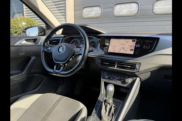 Volkswagen Polo 1.0 TSI Highline | Navigatie | Adaptive Cruise Control | DAB | Privacy Glass | Climate Control | Lichtmetalen Velgen |