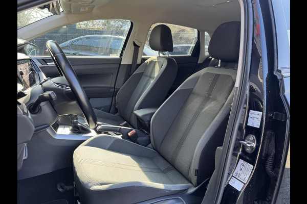 Volkswagen Polo 1.0 TSI Highline | Navigatie | Adaptive Cruise Control | DAB | Privacy Glass | Climate Control | Lichtmetalen Velgen |