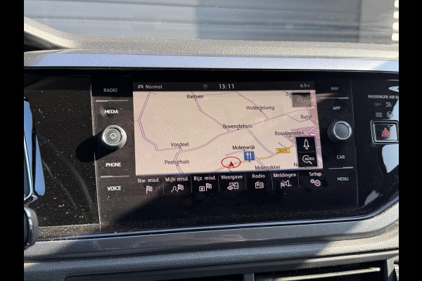 Volkswagen Polo 1.0 TSI Highline | Navigatie | Adaptive Cruise Control | DAB | Privacy Glass | Climate Control | Lichtmetalen Velgen |