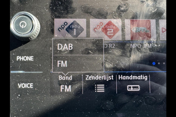 Volkswagen Polo 1.0 TSI Highline | Navigatie | Adaptive Cruise Control | DAB | Privacy Glass | Climate Control | Lichtmetalen Velgen |