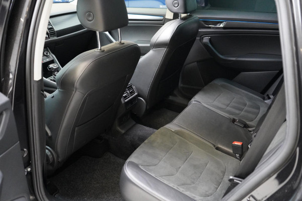 Škoda Kodiaq 1.5 TSi 150pk Business Edition DSG | Trekhaak | Panoramadak | Blind-Spot | Adaptive cruise | Sfeerverlichting | Camera