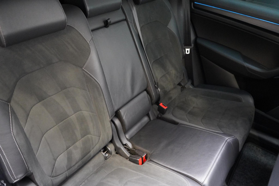 Škoda Kodiaq 1.5 TSi 150pk Business Edition DSG | Trekhaak | Panoramadak | Blind-Spot | Adaptive cruise | Sfeerverlichting | Camera