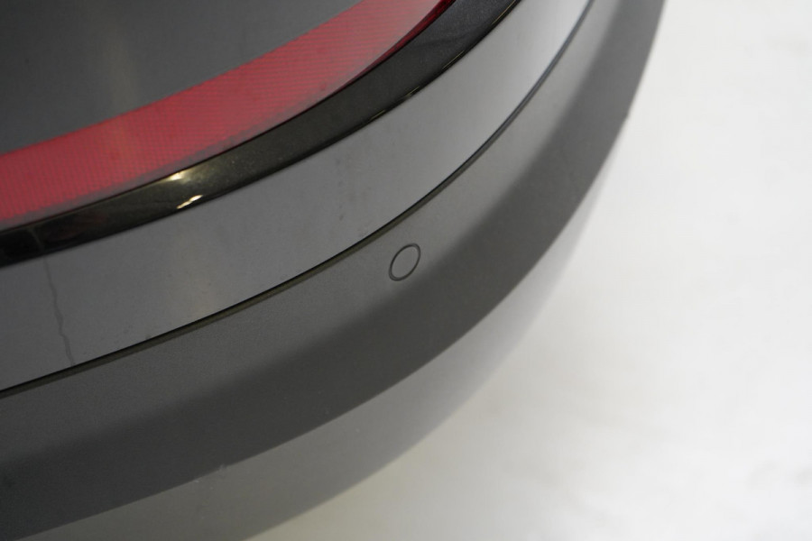 Škoda Kodiaq 1.5 TSi 150pk Business Edition DSG | Trekhaak | Panoramadak | Blind-Spot | Adaptive cruise | Sfeerverlichting | Camera