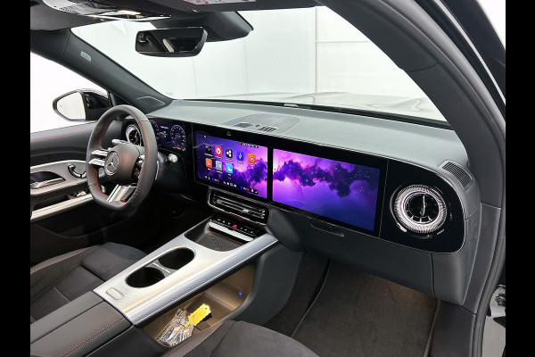 Mercedes-Benz Glb 250+ Business Solution AMG 7p. 85.5 kWh | Premium pakket | Winterpakket | Nightpakket | Trekhaak | Verstelbare demping | 20” multispaakse AMG-velgen | Vast panoramadak | Sfeerverlichting | GUARD 360° |