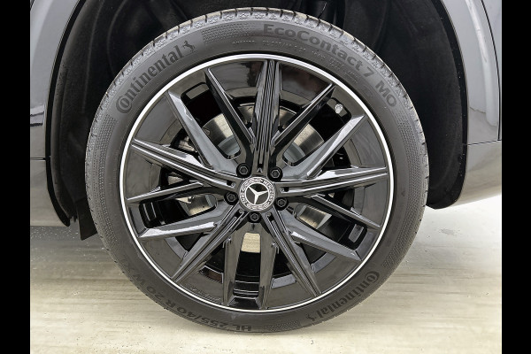 Mercedes-Benz Glb 250+ Business Solution AMG 7p. 85.5 kWh | Premium pakket | Winterpakket | Nightpakket | Trekhaak | Verstelbare demping | 20” multispaakse AMG-velgen | Vast panoramadak | Sfeerverlichting | GUARD 360° |