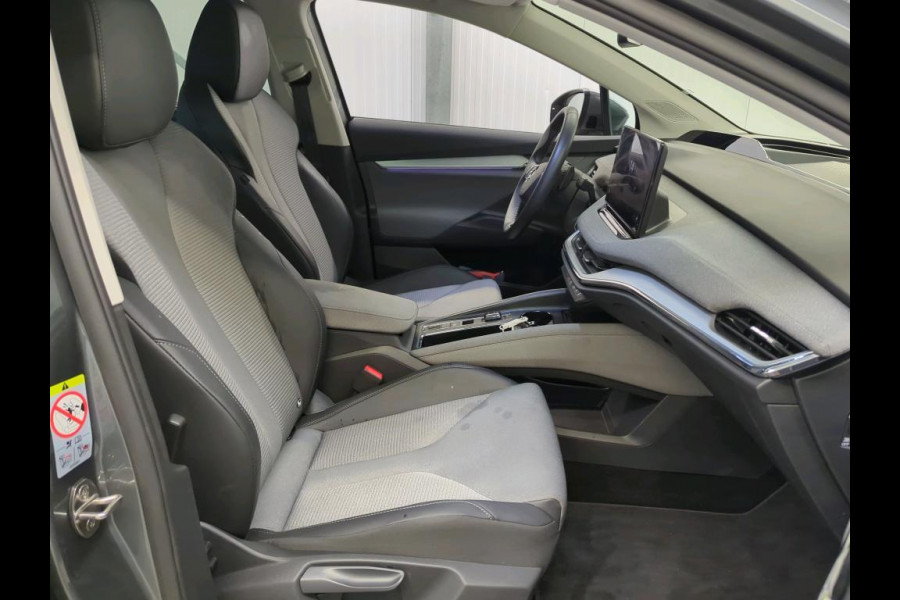 Škoda Enyaq 60 Business Edition 29.500 km | Virtual Cockpit | Navigatie | Panorama-Dak | WORDT VERWACHT