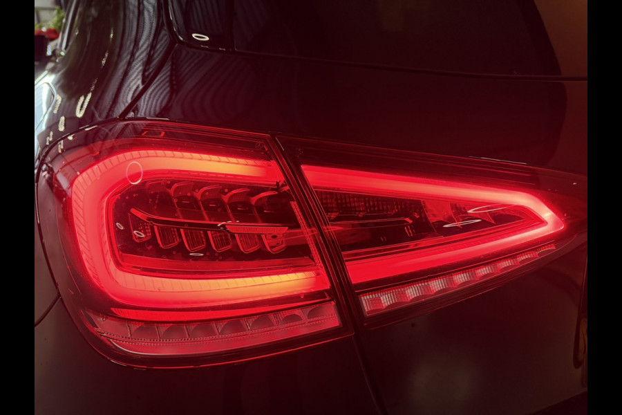 Mercedes-Benz A-Klasse 200 AMG Line Junge Sterne Garantie Pano Ambient Night Camera Carplay StoelVW Cruise Clima Navi Dab Rijklaar