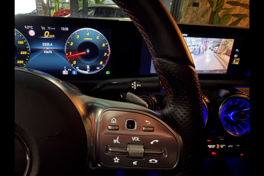 Mercedes-Benz A-Klasse 200 AMG Line Junge Sterne Garantie Pano Ambient Night Camera Carplay StoelVW Cruise Clima Navi Dab Rijklaar