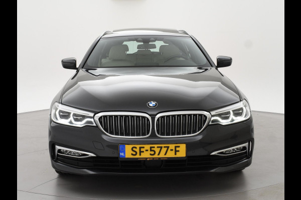 BMW 5 Serie Touring 520i H.E. 184 PK AUT. LUXURY LINE + COMFORTZETELS | AFN. TREKHAAK | PANORAMA | LIVE COCKPIT | ADAPTIVE CRUISE