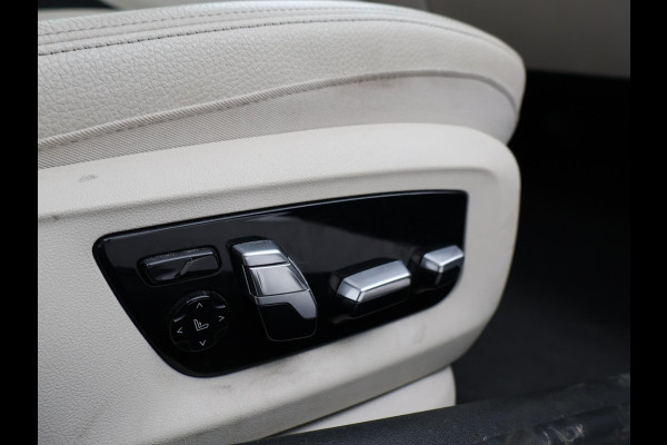 BMW 5 Serie Touring 520i H.E. 184 PK AUT. LUXURY LINE + COMFORTZETELS | AFN. TREKHAAK | PANORAMA | LIVE COCKPIT | ADAPTIVE CRUISE