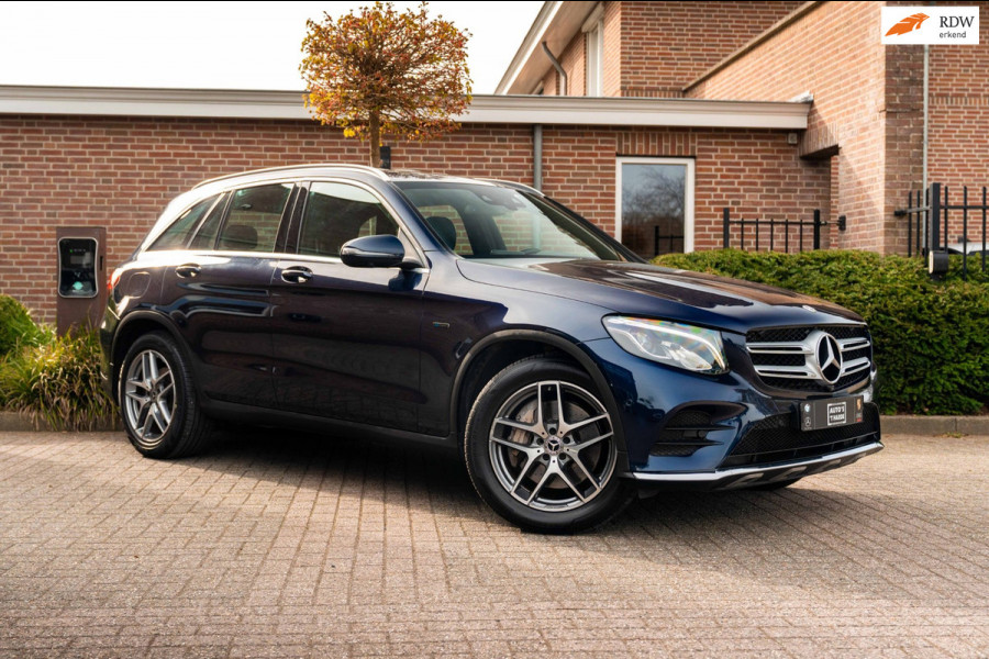Mercedes-Benz GLC 350e 4MATIC Business Solution AMG Luchtvering Burmester 360 Camera 19''