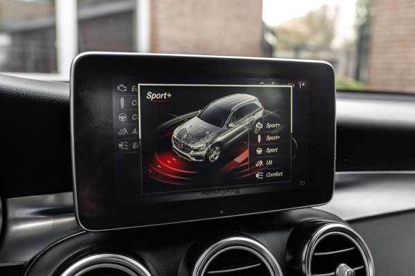 Mercedes-Benz GLC 350e 4MATIC Business Solution AMG Luchtvering Burmester 360 Camera 19''