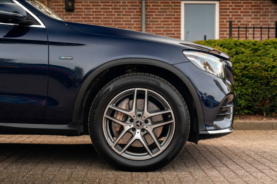 Mercedes-Benz GLC 350e 4MATIC Business Solution AMG Luchtvering Burmester 360 Camera 19''