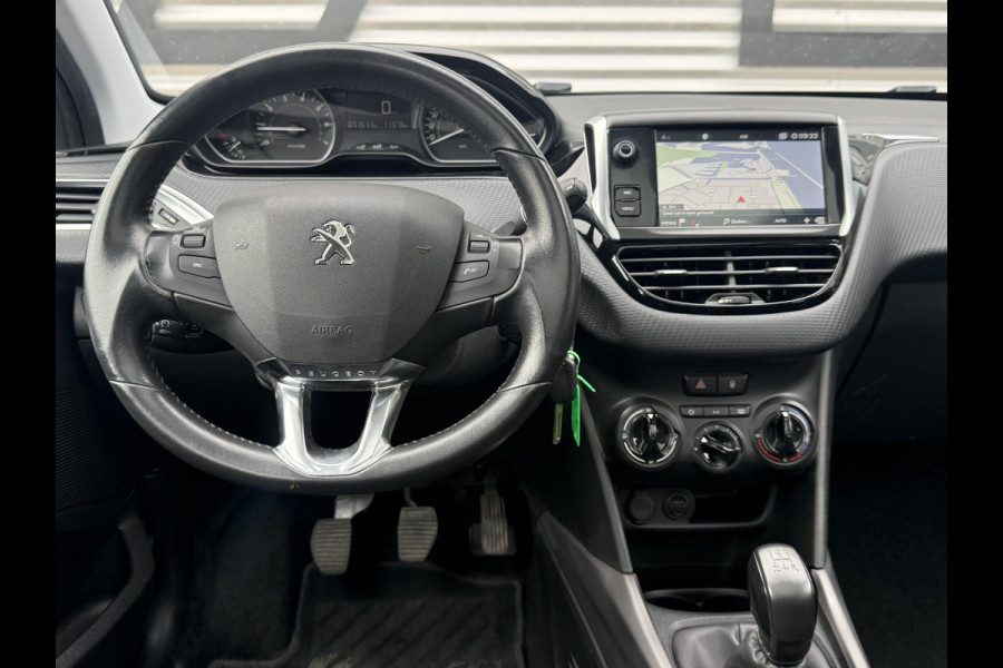 Peugeot 2008 1.2 PureTech Blue Lion 2e Eigenaar|Navi|Pano|Trekhaak|Airco|Cruise|PDC|Carplay|N.A.P|APK tot 05-2027