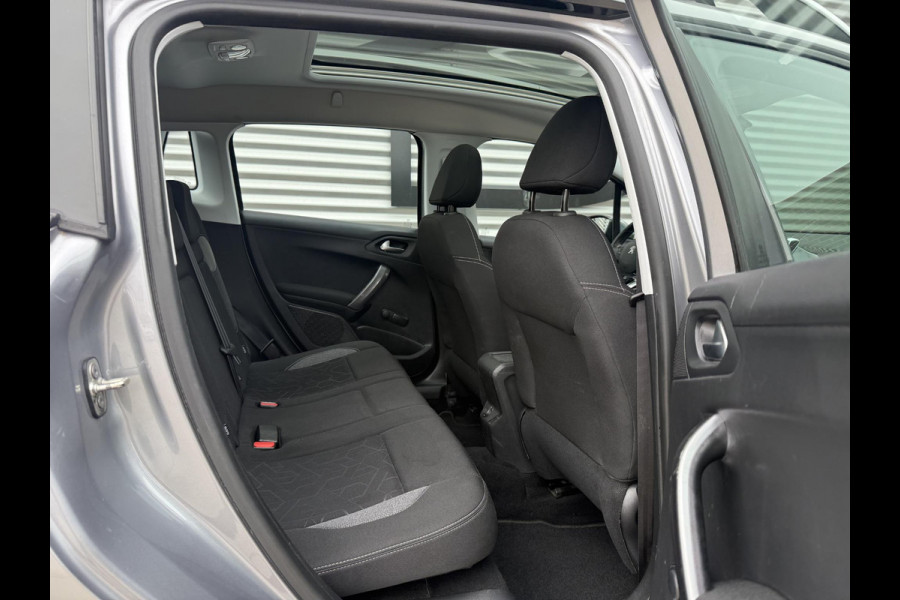 Peugeot 2008 1.2 PureTech Blue Lion 2e Eigenaar|Navi|Pano|Trekhaak|Airco|Cruise|PDC|Carplay|N.A.P|APK tot 05-2027