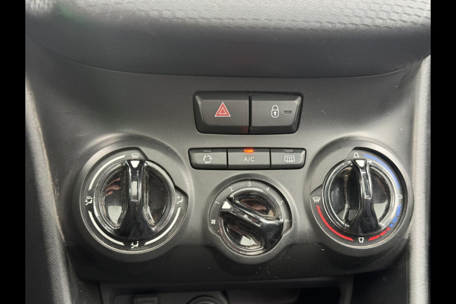 Peugeot 2008 1.2 PureTech Blue Lion 2e Eigenaar|Navi|Pano|Trekhaak|Airco|Cruise|PDC|Carplay|N.A.P|APK tot 05-2027