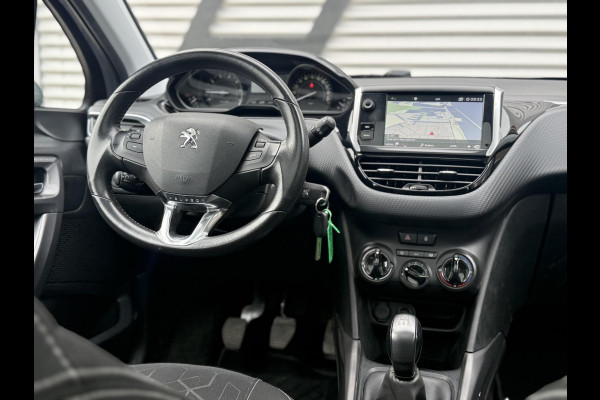 Peugeot 2008 1.2 PureTech Blue Lion 2e Eigenaar|Navi|Pano|Trekhaak|Airco|Cruise|PDC|Carplay|N.A.P|APK tot 05-2027
