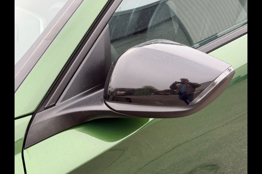 Peugeot 308 1.2 PureTech AUTOMAAT Allure Black line, achteruitrijcamera, afneembare trekhaak, 1 e eigenaar, NL auto met nap