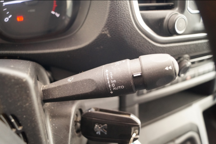 Peugeot Expert 1.5 BlueHDI Standard Premium -NAVI-AIRCO-TREKHAAK-