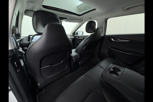 Kia Ev6 Plus Advanced 77.4 kWh Leer Schuif-kanteldak Camera Adap.Cruise Warmtepomp V2L Elektr.-Stoel-Massage+Ventilatie+Verwarmd+Memory  SOH 100% DAB Elek.Achterklep Lmv 20" Lane Assist Privacy Glas 1.600kg Trekvermogen! 1e Eigenaar Dealeronderhouden Origineel Nederlandse Auto Nieuwprijs €53.860,- snelladen tot 240 KW