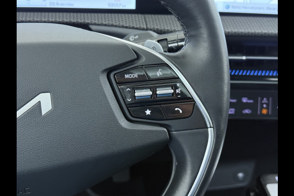 Kia Ev6 Plus Advanced 77.4 kWh Leer Schuif-kanteldak Camera Adap.Cruise Warmtepomp V2L Elektr.-Stoel-Massage+Ventilatie+Verwarmd+Memory  SOH 100% DAB Elek.Achterklep Lmv 20" Lane Assist Privacy Glas 1.600kg Trekvermogen! 1e Eigenaar Dealeronderhouden Origineel Nederlandse Auto Nieuwprijs €53.860,- snelladen tot 240 KW