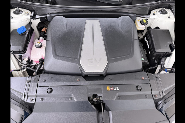 Kia Ev6 Plus Advanced 77.4 kWh Leer Schuif-kanteldak Camera Adap.Cruise Warmtepomp V2L Elektr.-Stoel-Massage+Ventilatie+Verwarmd+Memory  SOH 100% DAB Elek.Achterklep Lmv 20" Lane Assist Privacy Glas 1.600kg Trekvermogen! 1e Eigenaar Dealeronderhouden Origineel Nederlandse Auto Nieuwprijs €53.860,- snelladen tot 240 KW