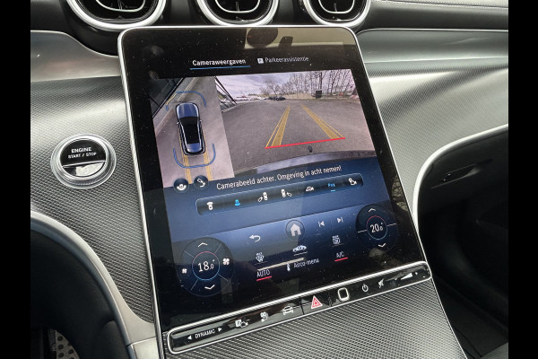 Mercedes-Benz GLC 400e 4Matic AMG 381pk // Panorama dak // Trekhaak // Rijassistentiepakket // Distronic // 360 Camera // 20" AMG // Carplay