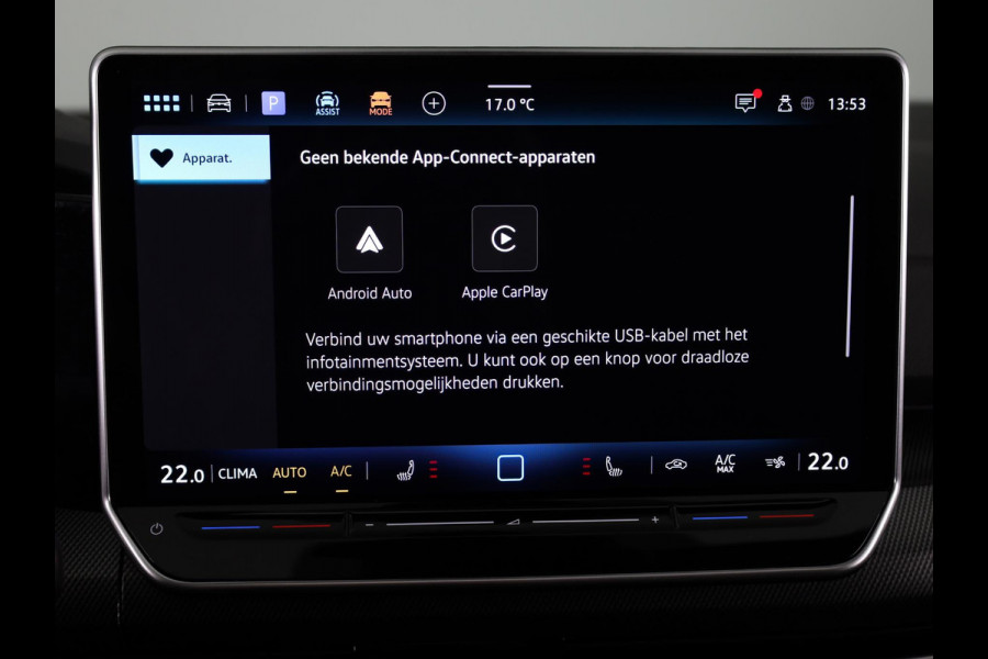 Volkswagen Golf 1.5 eTSI R-Line Edition 150 pk Automaat (DSG) | Verlengde garantie | Navigatie via App | Panoramadak | Parkeersensoren | Achteruitrijcamera | Stoelverwarming |