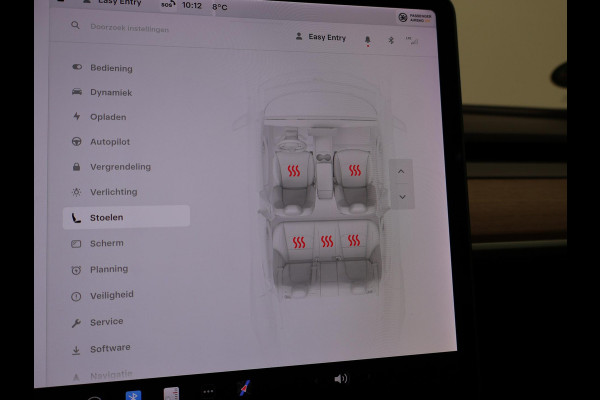 Tesla Model 3 LONG RANGE AWD 75 kWh + TREKHAAK | 560 KM WLTP | 1000 KG TREKGEWICHT OP KENTEKEN