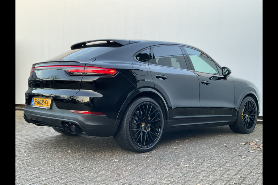 Porsche Cayenne Coupé 3.0 E-Hybrid PHEV 360° Pano SportChrono Luchtvering Bose Carplay Leer Memory UITSTRALING!