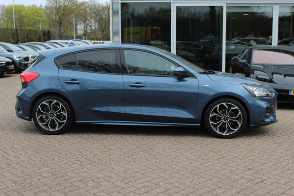Ford Focus 1.0 EcoBoost ST Line Business / CarPlay / Keyless / Parkeerhulp V+A / 18'' / Stuur+Stoelverwarming / LED / DAB / Cruise Control