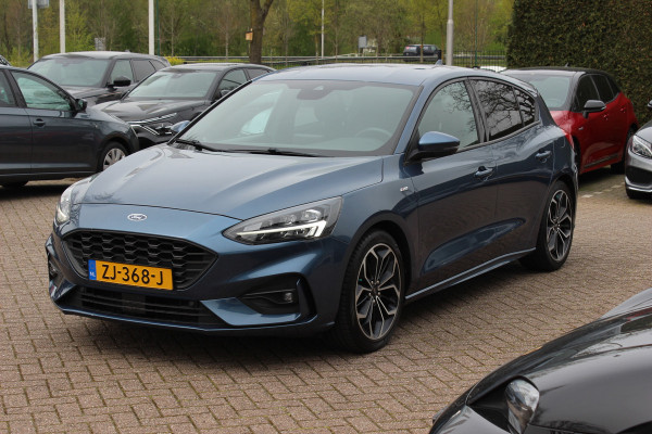 Ford Focus 1.0 EcoBoost ST Line Business / CarPlay / Keyless / Parkeerhulp V+A / 18'' / Stuur+Stoelverwarming / LED / DAB / Cruise Control