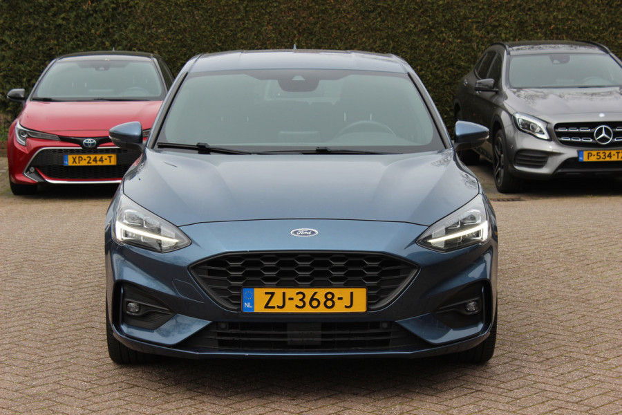 Ford Focus 1.0 EcoBoost ST Line Business / CarPlay / Keyless / Parkeerhulp V+A / 18'' / Stuur+Stoelverwarming / LED / DAB / Cruise Control